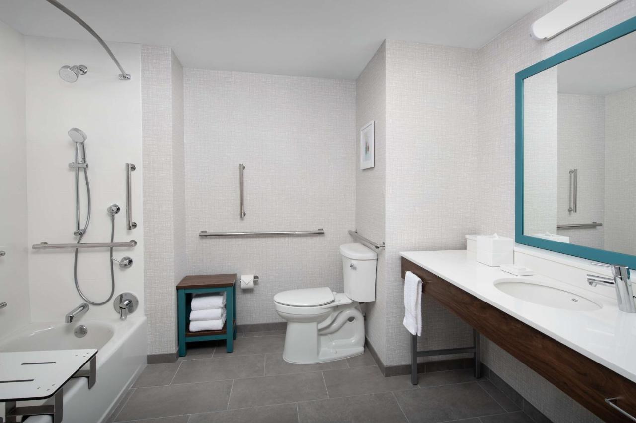 Hampton Inn Orlando Southeast Nona Narcoossee Екстериор снимка