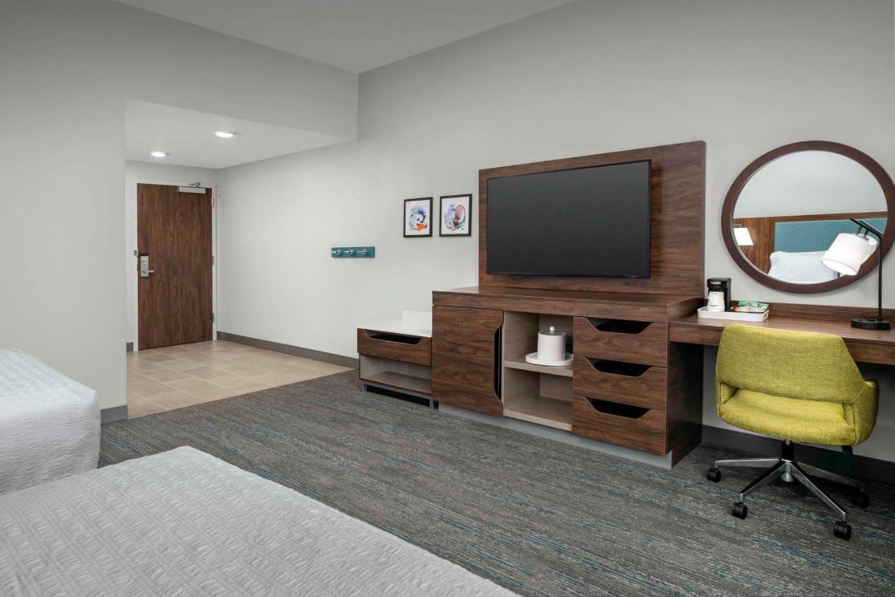 Hampton Inn Orlando Southeast Nona Narcoossee Екстериор снимка